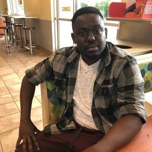 Meet your Posher, Victor